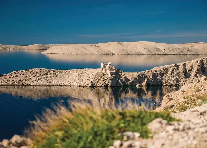 Апартаменты Stunning In Pag